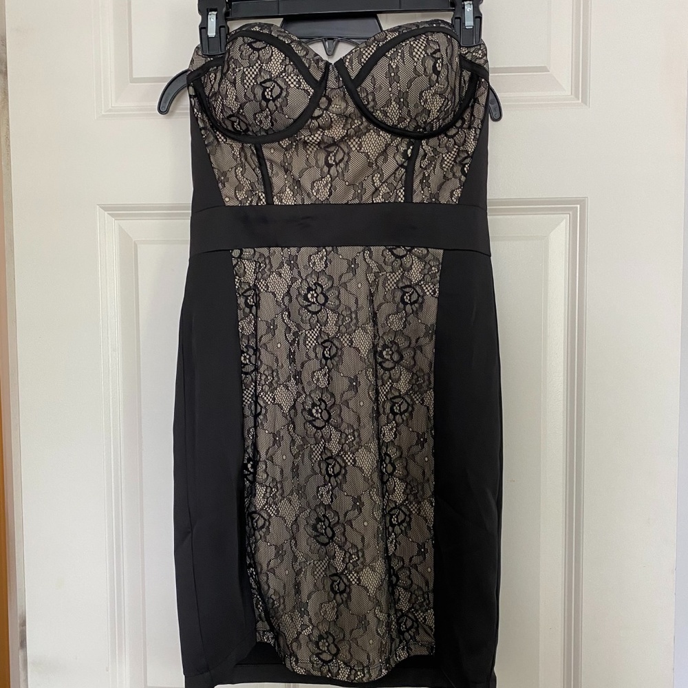 Forever 21 Strapless Fitted Dress